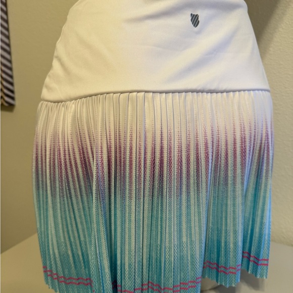 K-Swiss 14” High Rise 3 Pleat Ombré Pink And Blue Tennis Skirt Size Medium S - Picture 6 of 10